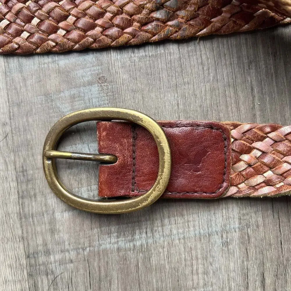 Vintage American Eagle Women's Brown Gold Braided Leather Belt‎